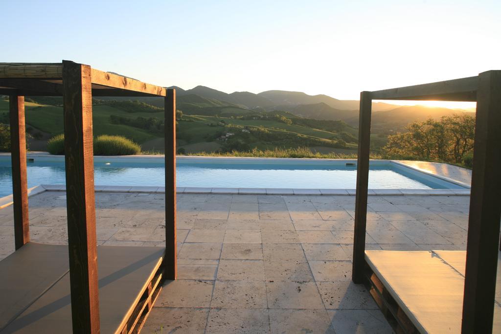 Agriturismo Il Fienile Di Ca Battista カーリ エクステリア 写真