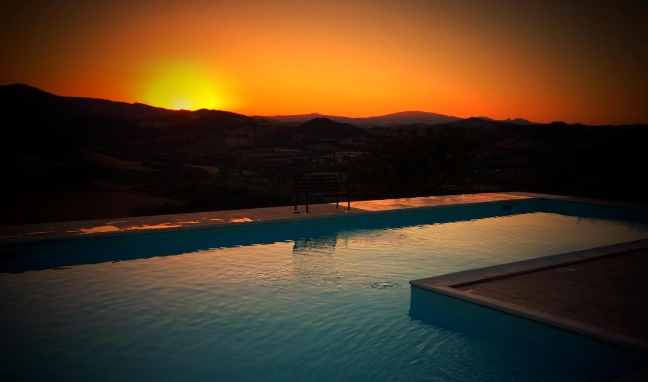 Agriturismo Il Fienile Di Ca Battista カーリ エクステリア 写真