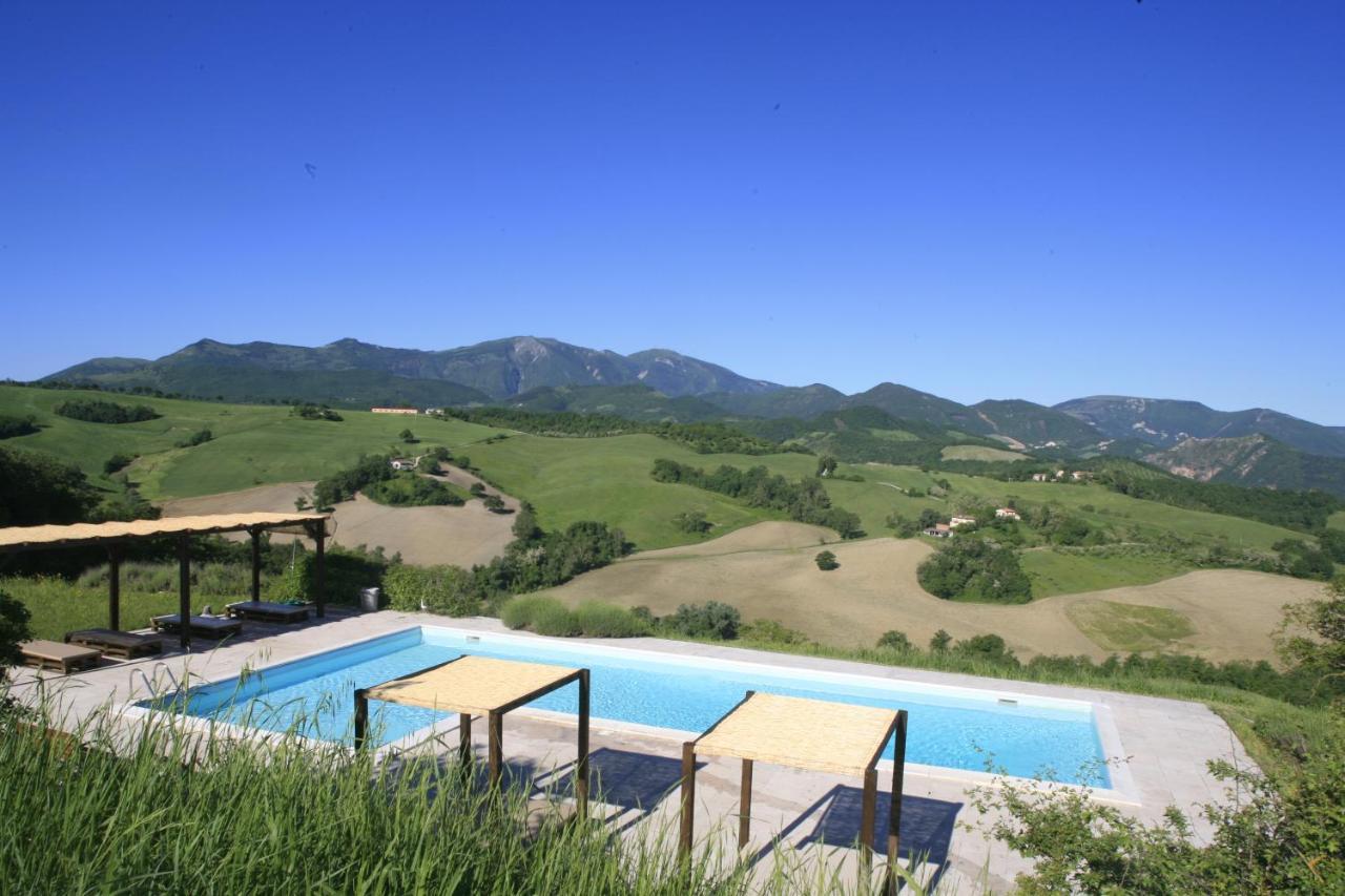 Agriturismo Il Fienile Di Ca Battista カーリ エクステリア 写真